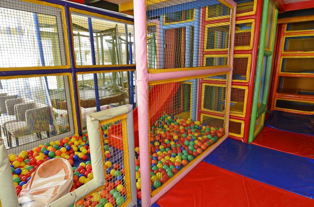 Hotel Epavli Nea Kallikrateia Экстерьер фото